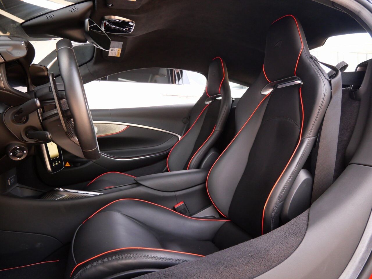 2023 McLaren Artura TechLux TechLux Lawrence KS