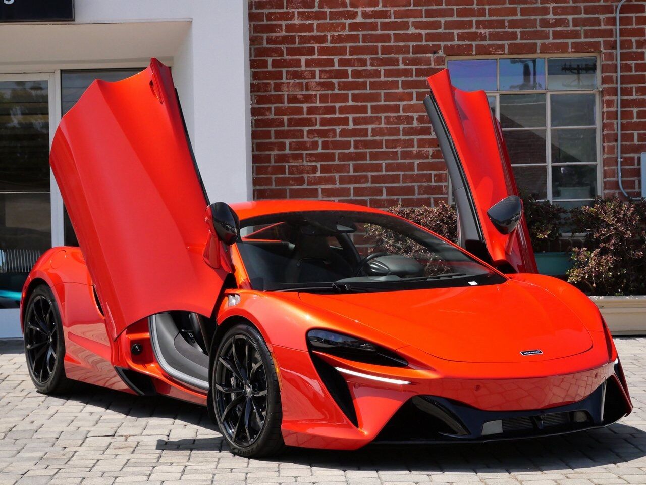 2023 McLaren Artura TechLux TechLux Lawrence KS