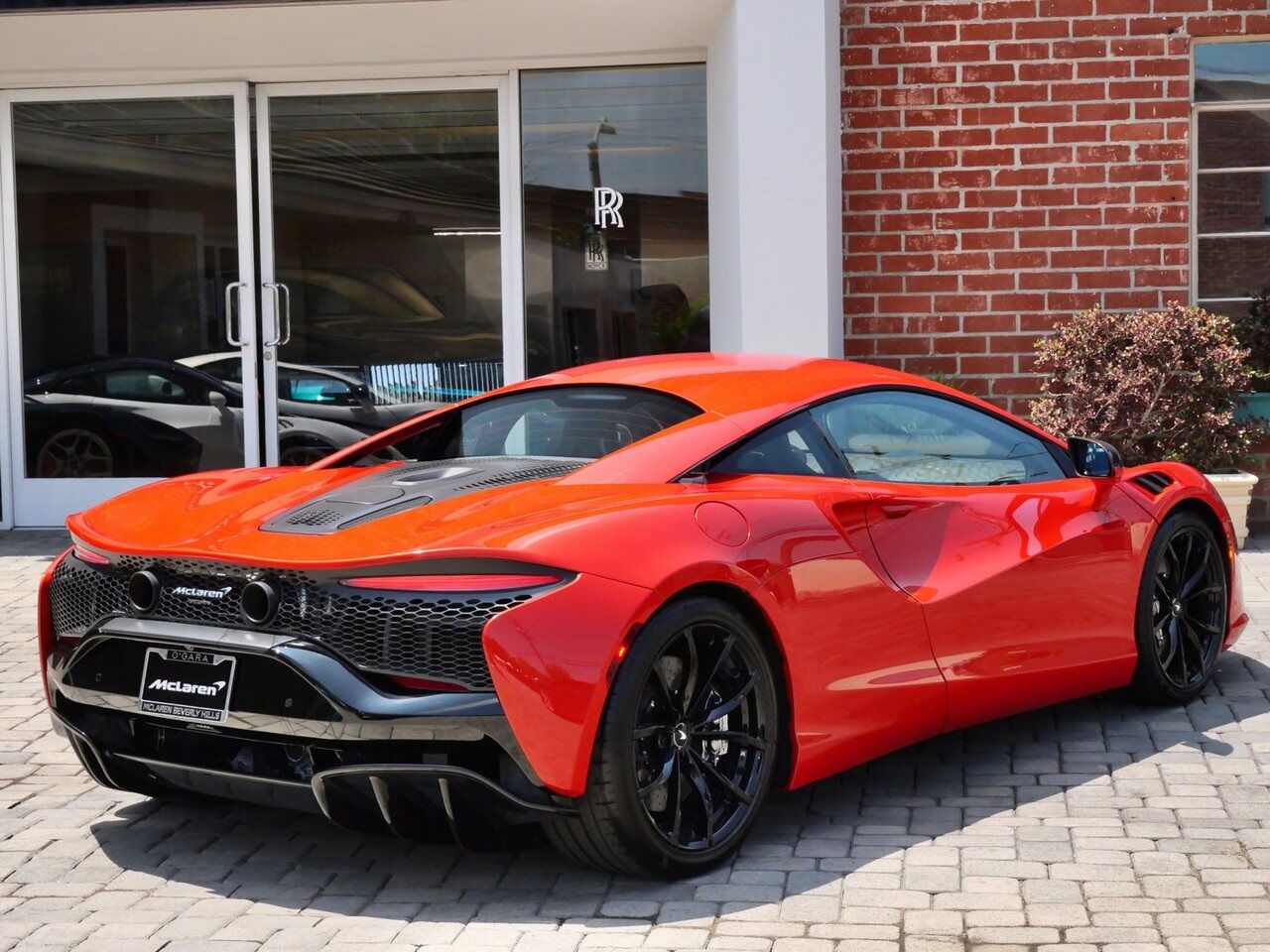 2023 McLaren Artura TechLux TechLux Lawrence KS