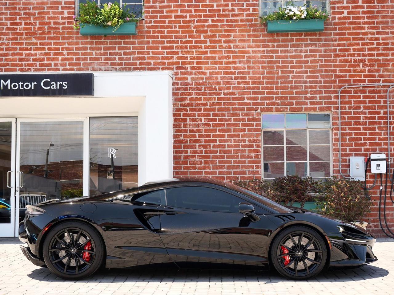 2023 McLaren Artura TechLux TechLux Lawrence KS