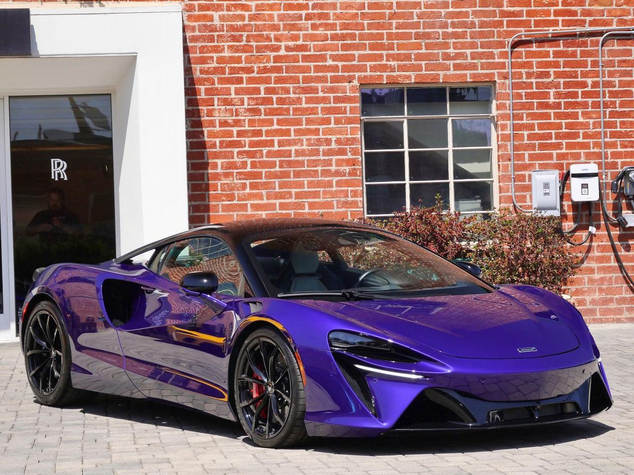 2023 McLaren Artura TechLux TechLux