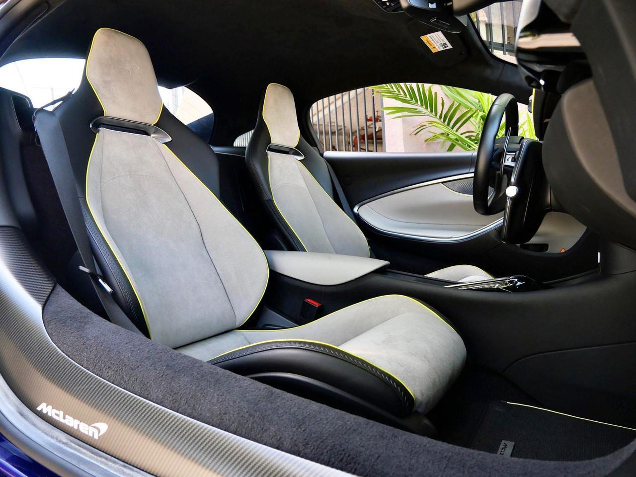 2023 McLaren Artura TechLux TechLux Lawrence KS