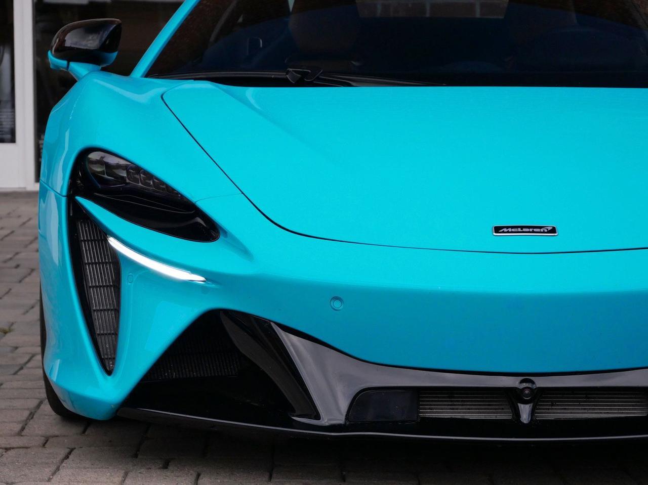 2023 McLaren Artura TechLux TechLux Lawrence KS