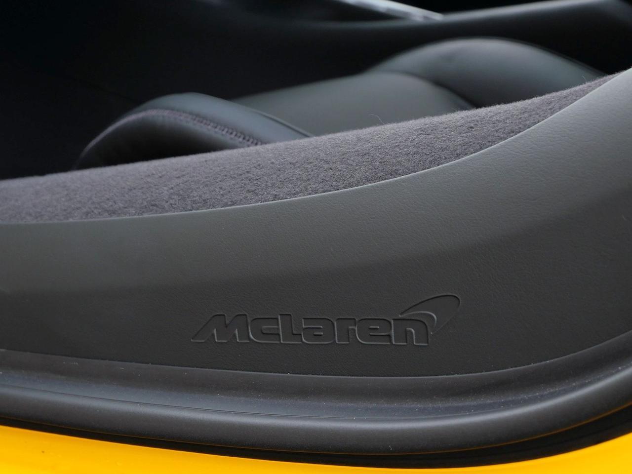 2023 McLaren Artura TechLux TechLux Lawrence KS