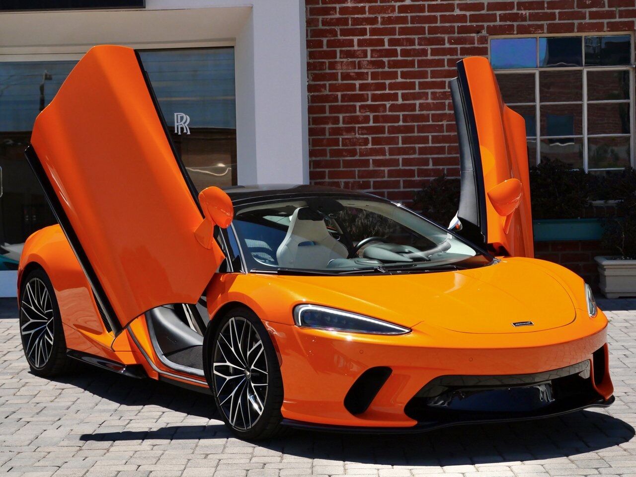 2023 McLaren GT Lawrence KS