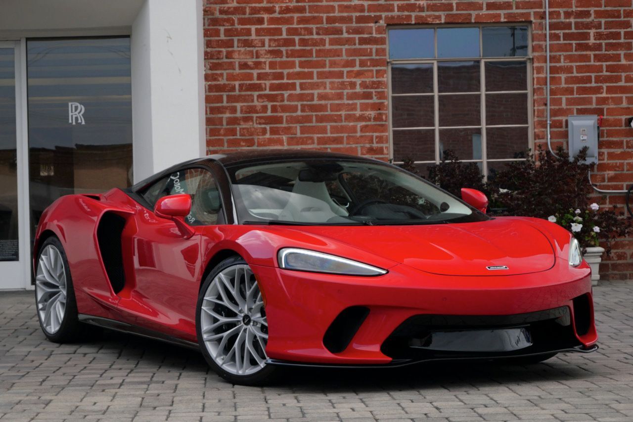 2023 McLaren GT