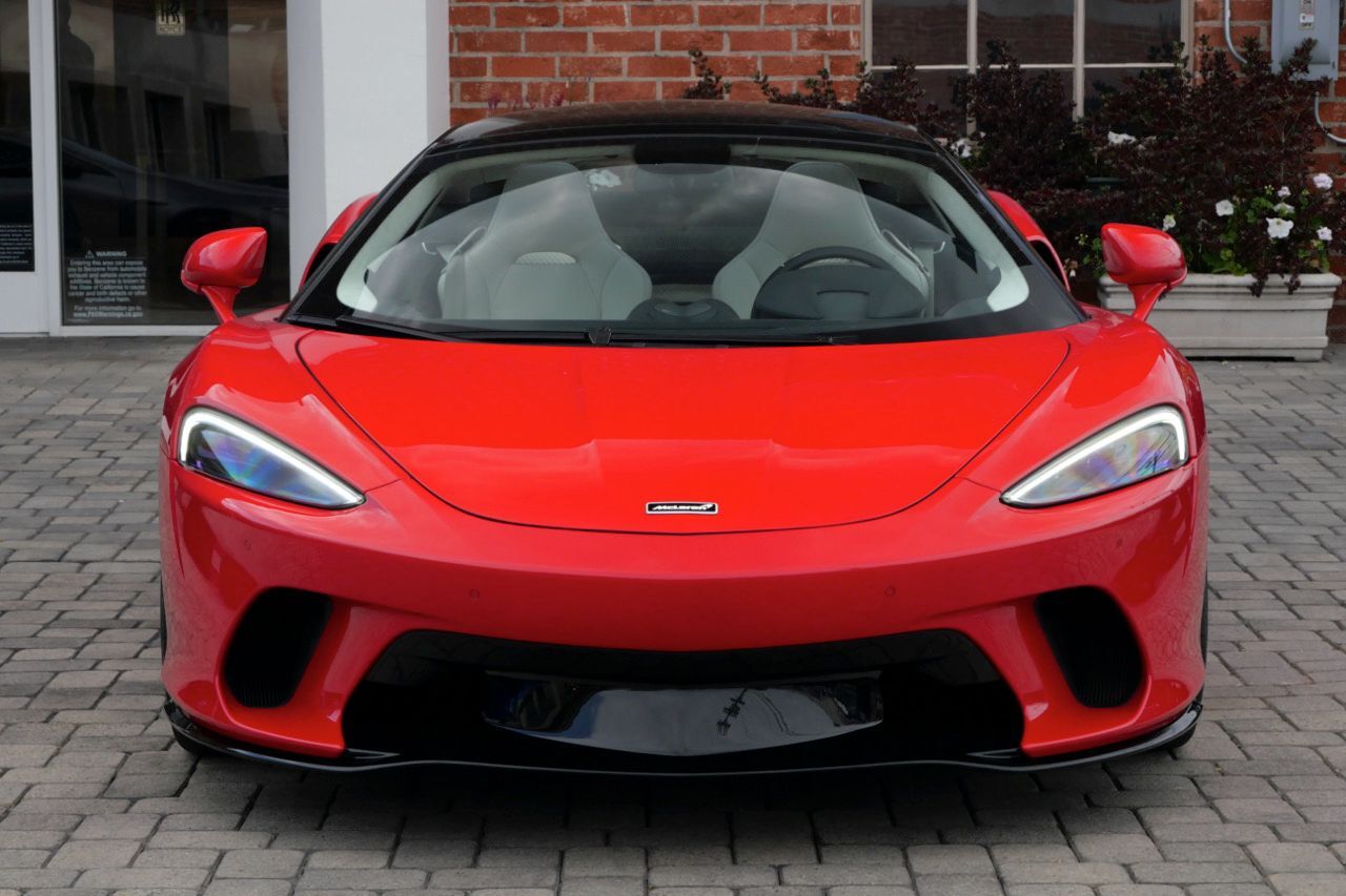 2023 McLaren GT