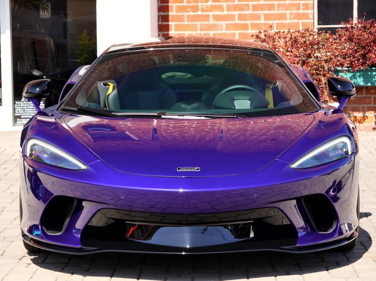 2023 McLaren GT