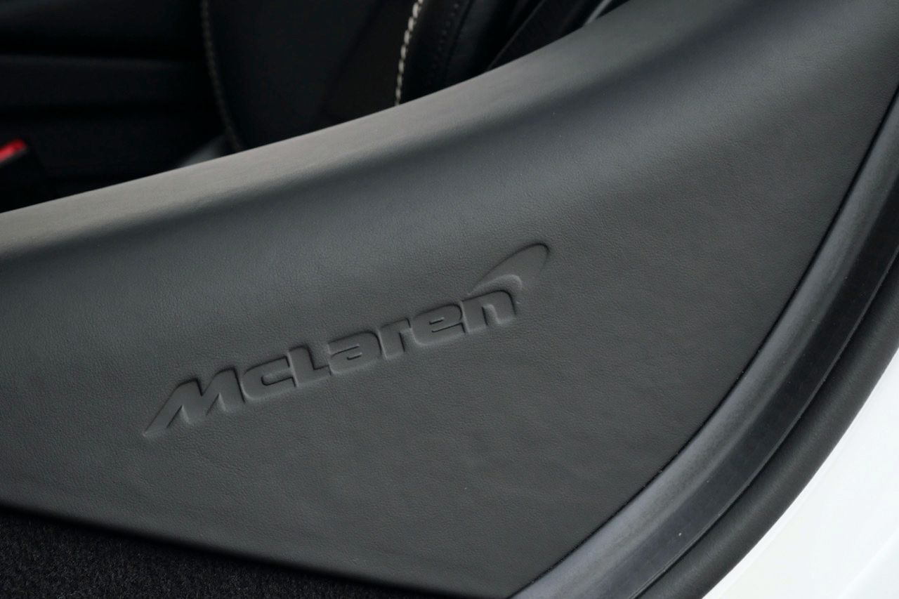 2023 McLaren GT Lawrence KS