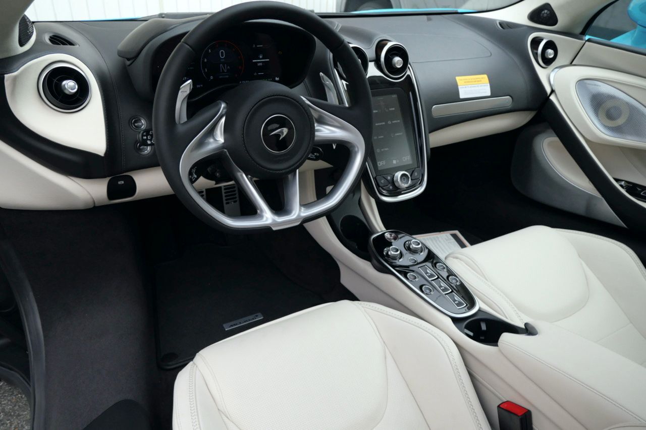 2023 McLaren GT Lawrence KS