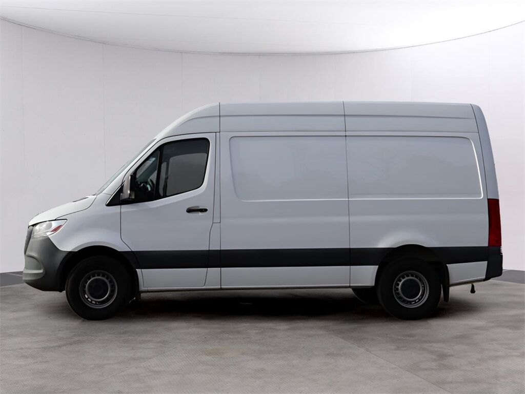 2023 Mercedes-Benz Sprinter 2500 Cargo 144 WB San Clemente CA