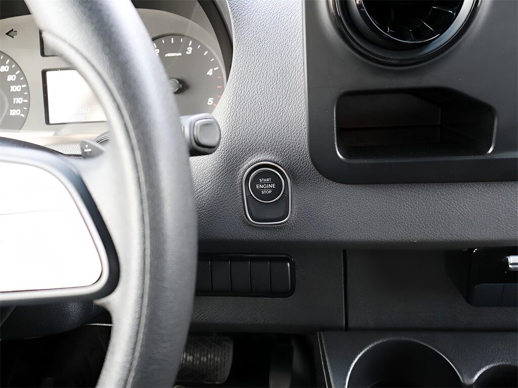 2023 Mercedes-Benz Sprinter 2500 Cargo 144 WB San Clemente CA