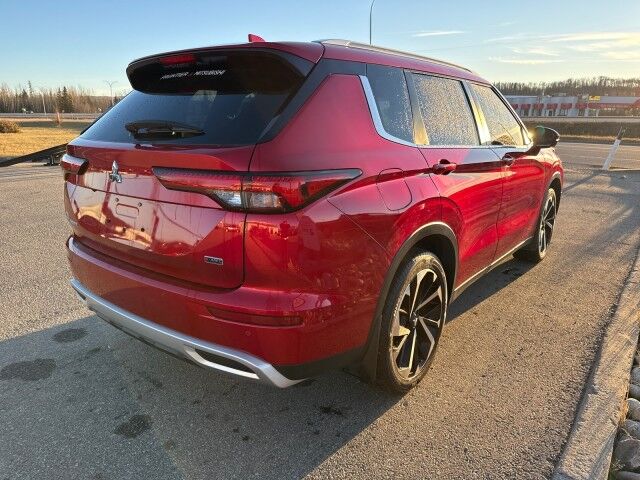 2023 Mitsubishi Outlander SE Grande Prairie AB 2023 Mitsubishi Outlander SE Grande Prairie AB