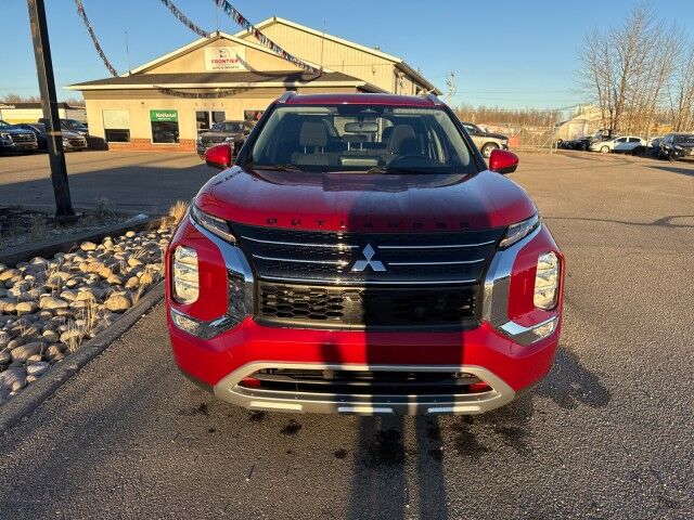 2023 Mitsubishi Outlander SE Grande Prairie AB 2023 Mitsubishi Outlander SE Grande Prairie AB
