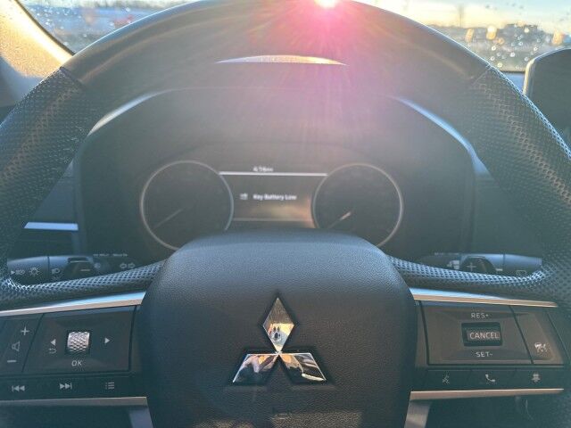 2023 Mitsubishi Outlander SE Grande Prairie AB 2023 Mitsubishi Outlander SE Grande Prairie AB