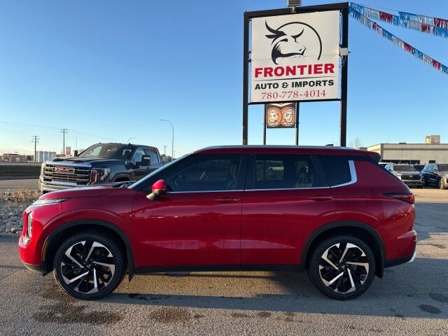 2023 Mitsubishi Outlander SE Grande Prairie AB 2023 Mitsubishi Outlander SE Grande Prairie AB