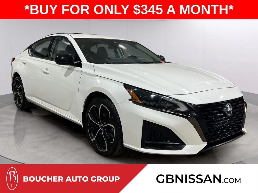 2023 Nissan Altima 2.5 SR w/Premium Pkg