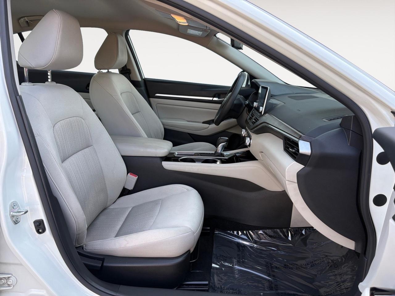 2023 Nissan Altima 2.5 SV, BLIND SPOT ALERT, LANE KEEP ASSIST, FORWARD COLLISION WARNING, REAR CROSS TRAFFIC ALERT, REMOTE START, PUSH BUTTON START, APPLE CARPLAY/ANDROID AUTO, ONLY 1 OWNER, CLEAN CARFAX, THIS NISSAN IS NICE & READY FOR YOU TO TAKE HOME! Virginia Beach VA 2023 Nissan Altima 2.5 SV, BLIND SPOT ALERT, LANE KEEP ASSIST, FORWARD COLLISION WARNING, REAR CROSS TRAFFIC ALERT, REMOTE START, PUSH BUTTON START, APPLE CARPLAY/ANDROID AUTO, ONLY 1 OWNER, CLEAN CARFAX, THIS NISSAN IS NICE & READY FOR YOU TO TAKE HOME! Virginia Beach VA