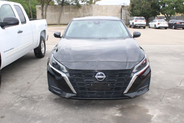 2023 Nissan Altima SV FWD 2023 Nissan Altima SV FWD