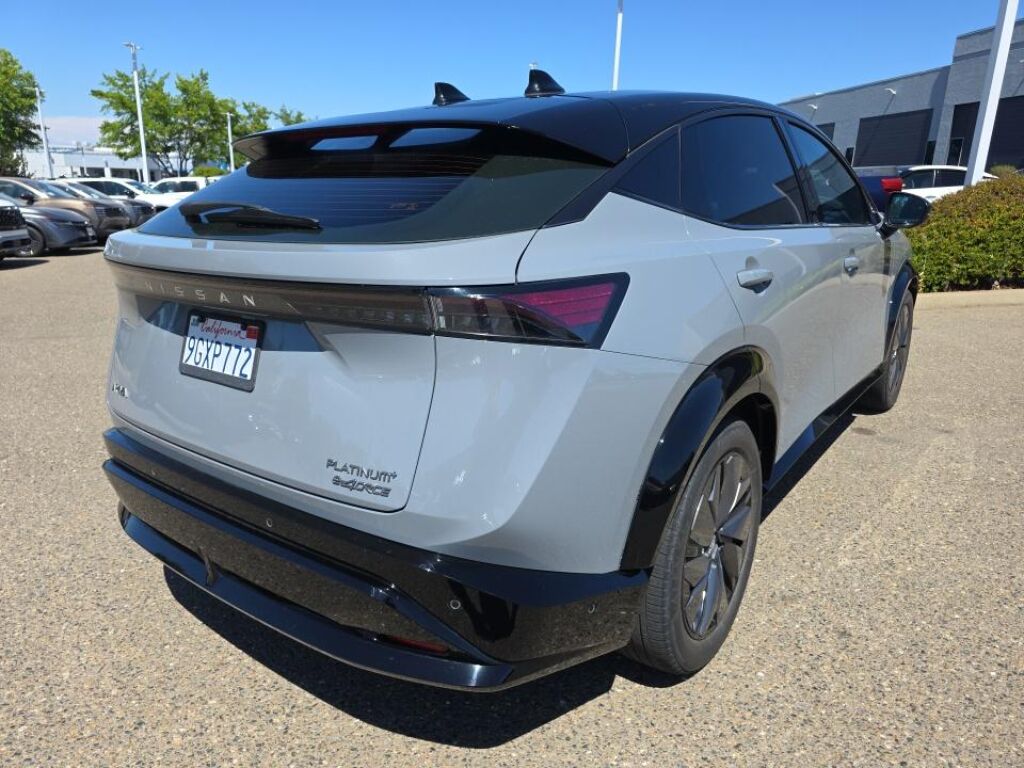 2023 Nissan Ariya PLATINUM+ 2023 Nissan Ariya PLATINUM+