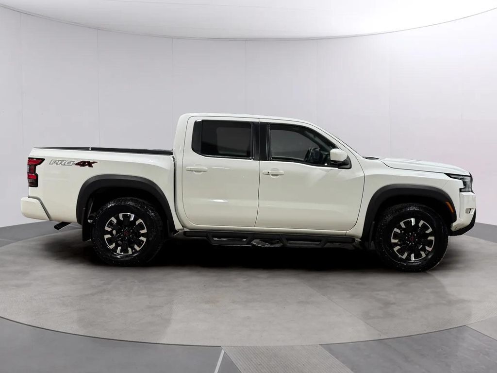 2023 Nissan Frontier PRO-4X w/Convenience &amp; Tech Pkg
