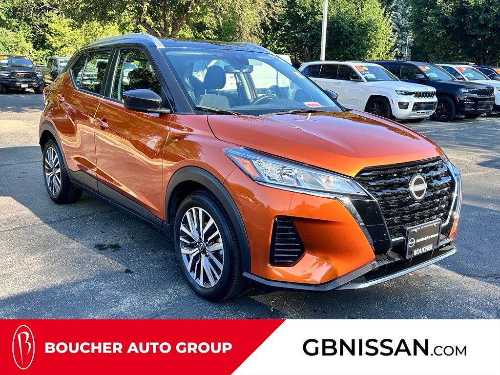 2023 Nissan Kicks SV