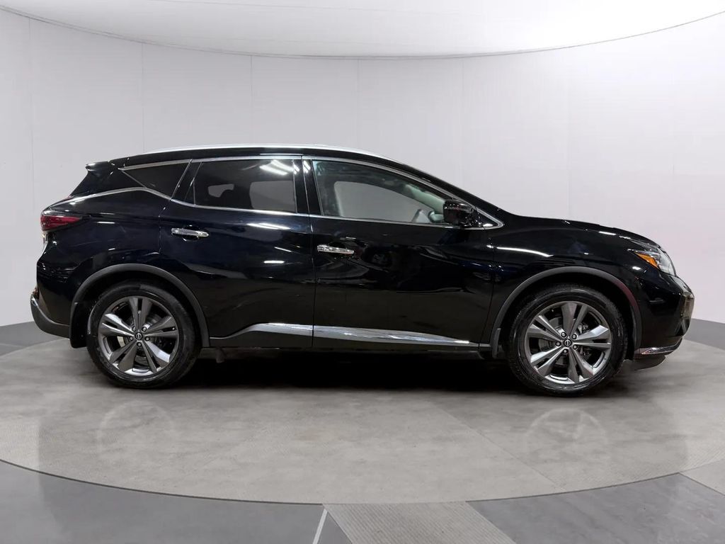 2023 Nissan Murano Platinum