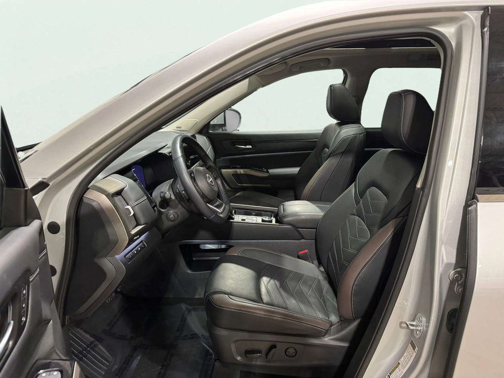 2023 Nissan Pathfinder Platinum San Clemente CA