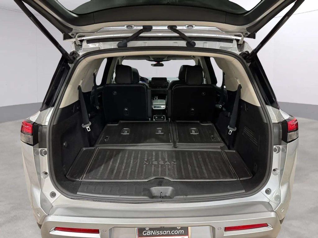 2023 Nissan Pathfinder Platinum San Clemente CA