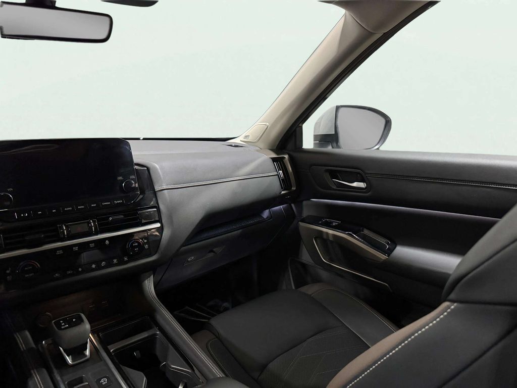 2023 Nissan Pathfinder Platinum San Clemente CA