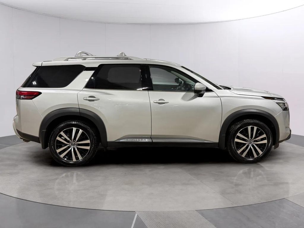 2023 Nissan Pathfinder Platinum San Clemente CA