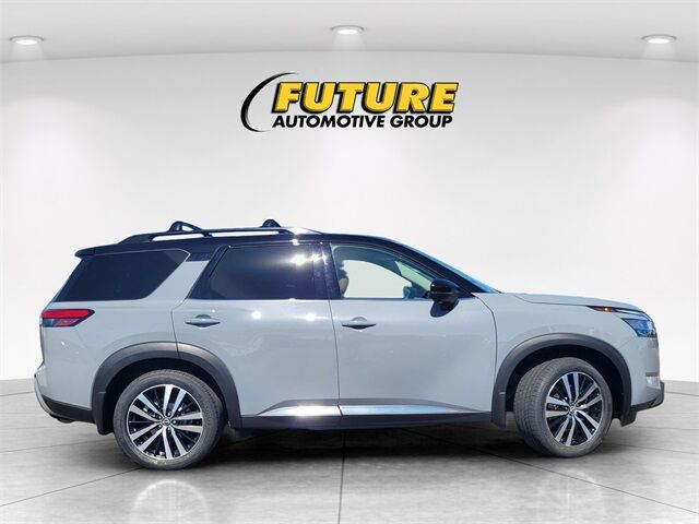 2023 Nissan Pathfinder Platinum Roseville CA