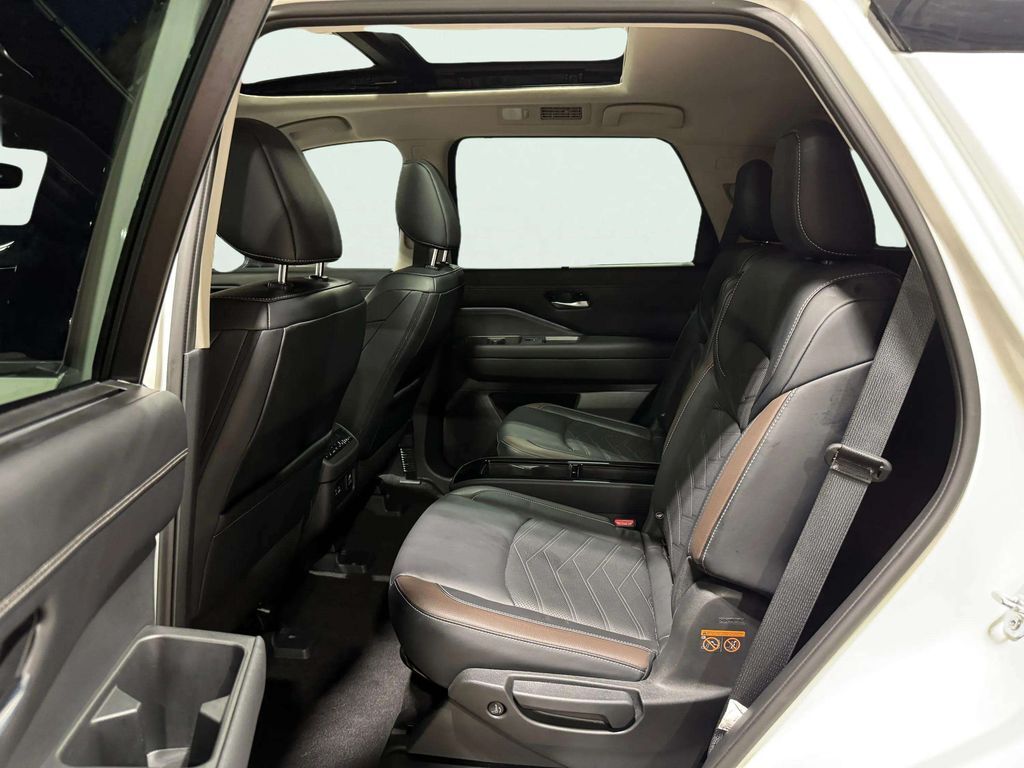 2023 Nissan Pathfinder Platinum San Clemente CA