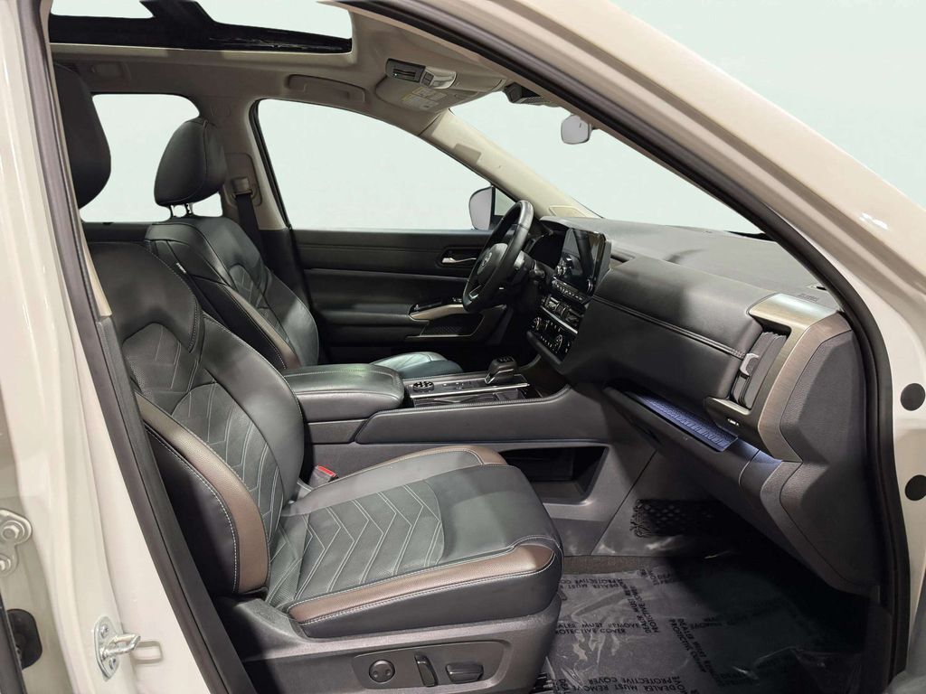 2023 Nissan Pathfinder Platinum San Clemente CA