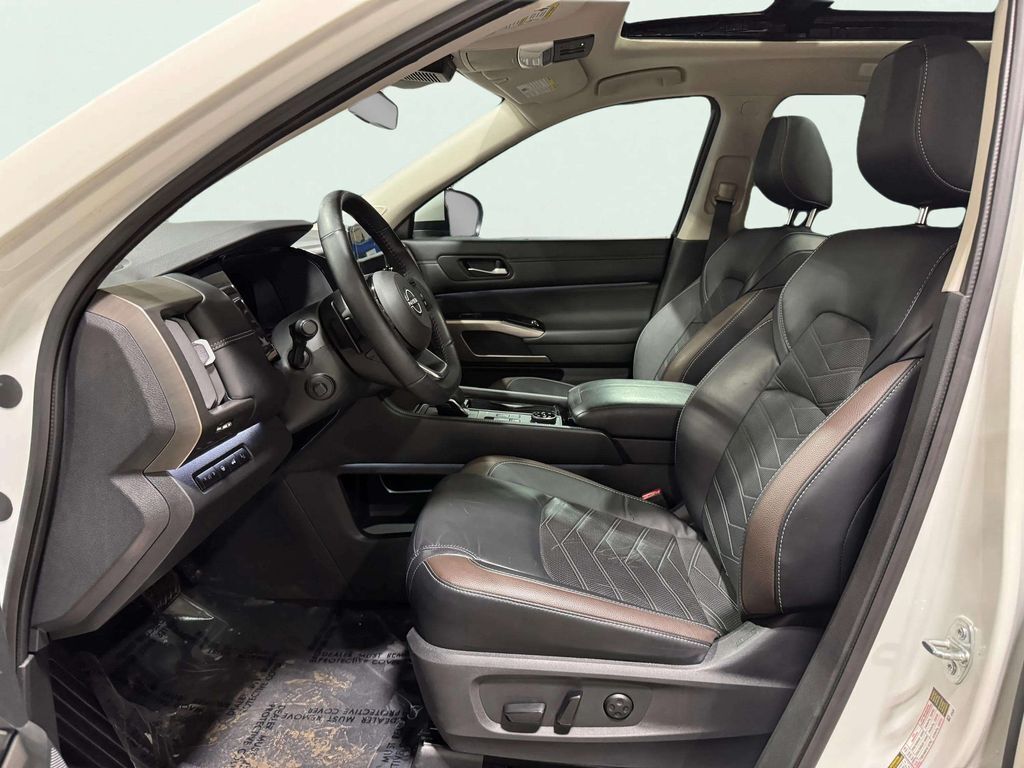 2023 Nissan Pathfinder Platinum San Clemente CA