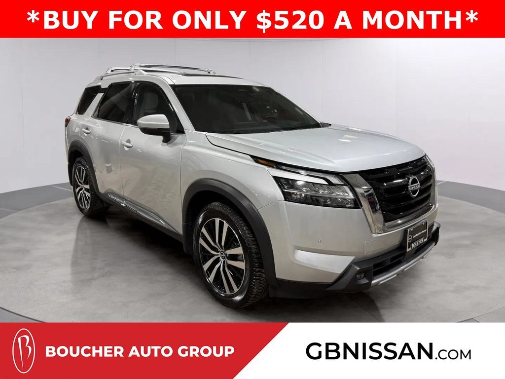 2023 Nissan Pathfinder Platinum