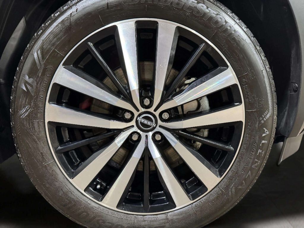2023 Nissan Pathfinder Platinum w/Captain's Chairs Pkg San Clemente CA
