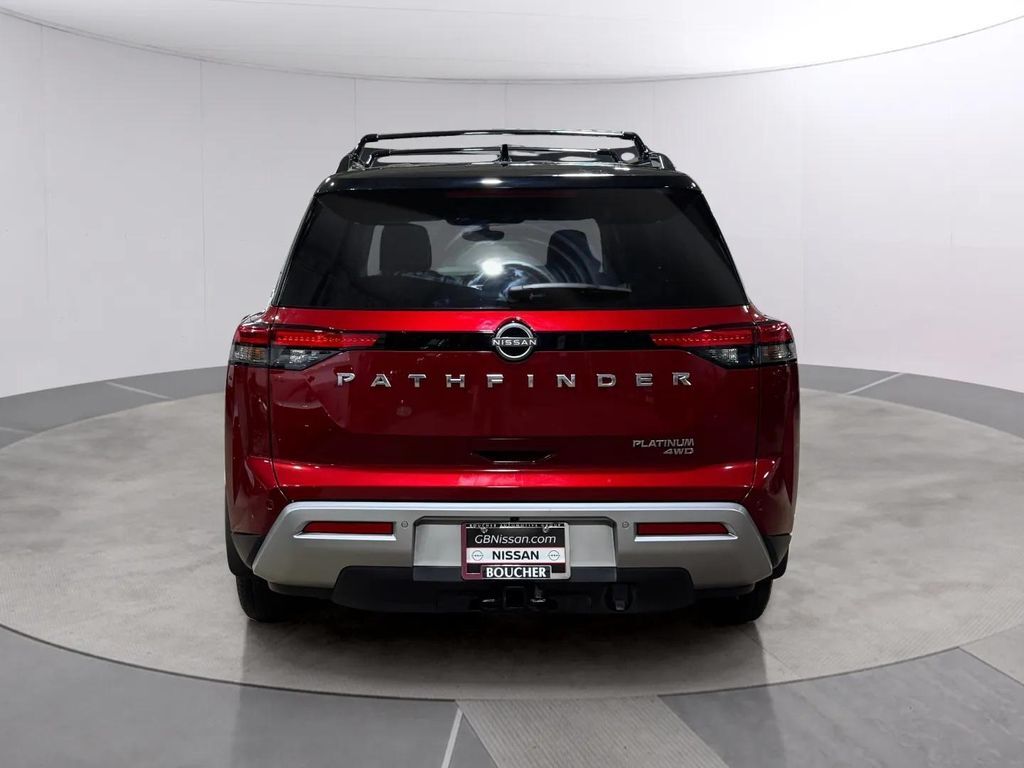 2023 Nissan Pathfinder Platinum w/Captain's Chairs Pkg San Clemente CA