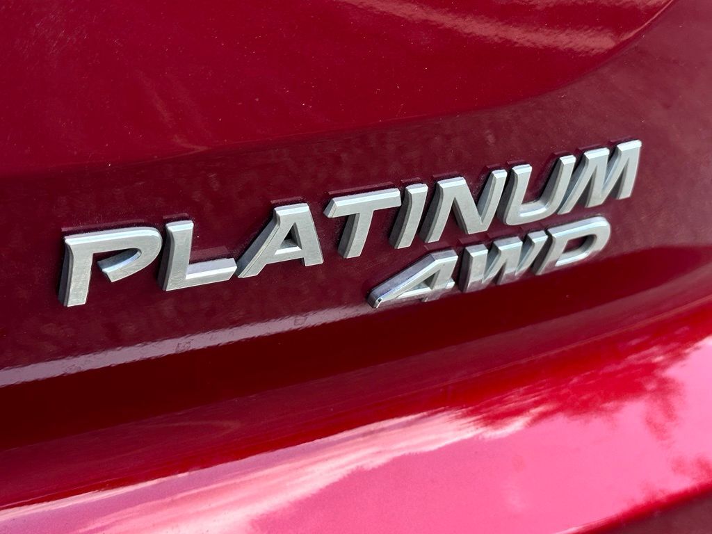 2023 Nissan Pathfinder Platinum w/Captain's Chairs Pkg San Clemente CA