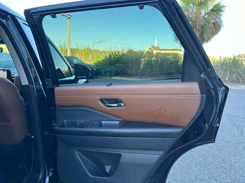 2023 Nissan Pathfinder Platinum Lakeland FL