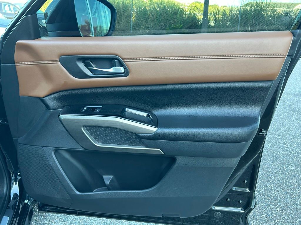 2023 Nissan Pathfinder Platinum Lakeland FL