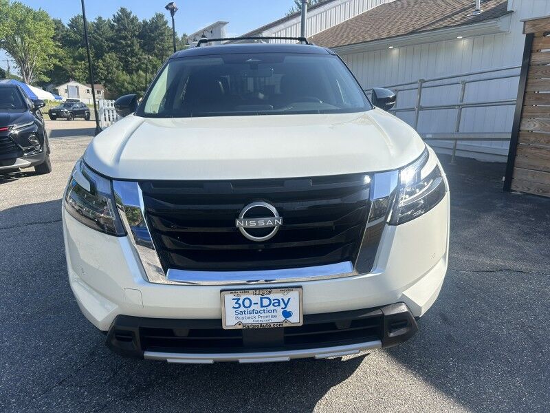 2023 Nissan Pathfinder SL - PREMIUM PACKAGE - SUNROOF - BOSE STEREO 2023 Nissan Pathfinder SL - PREMIUM PACKAGE - SUNROOF - BOSE STEREO