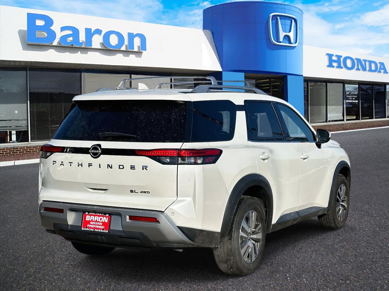 2023 Nissan Pathfinder SL Clifton Park NY