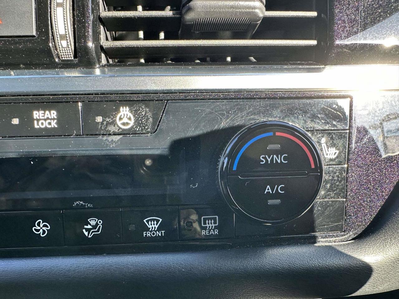 2023 Nissan Pathfinder SL Clifton Park NY