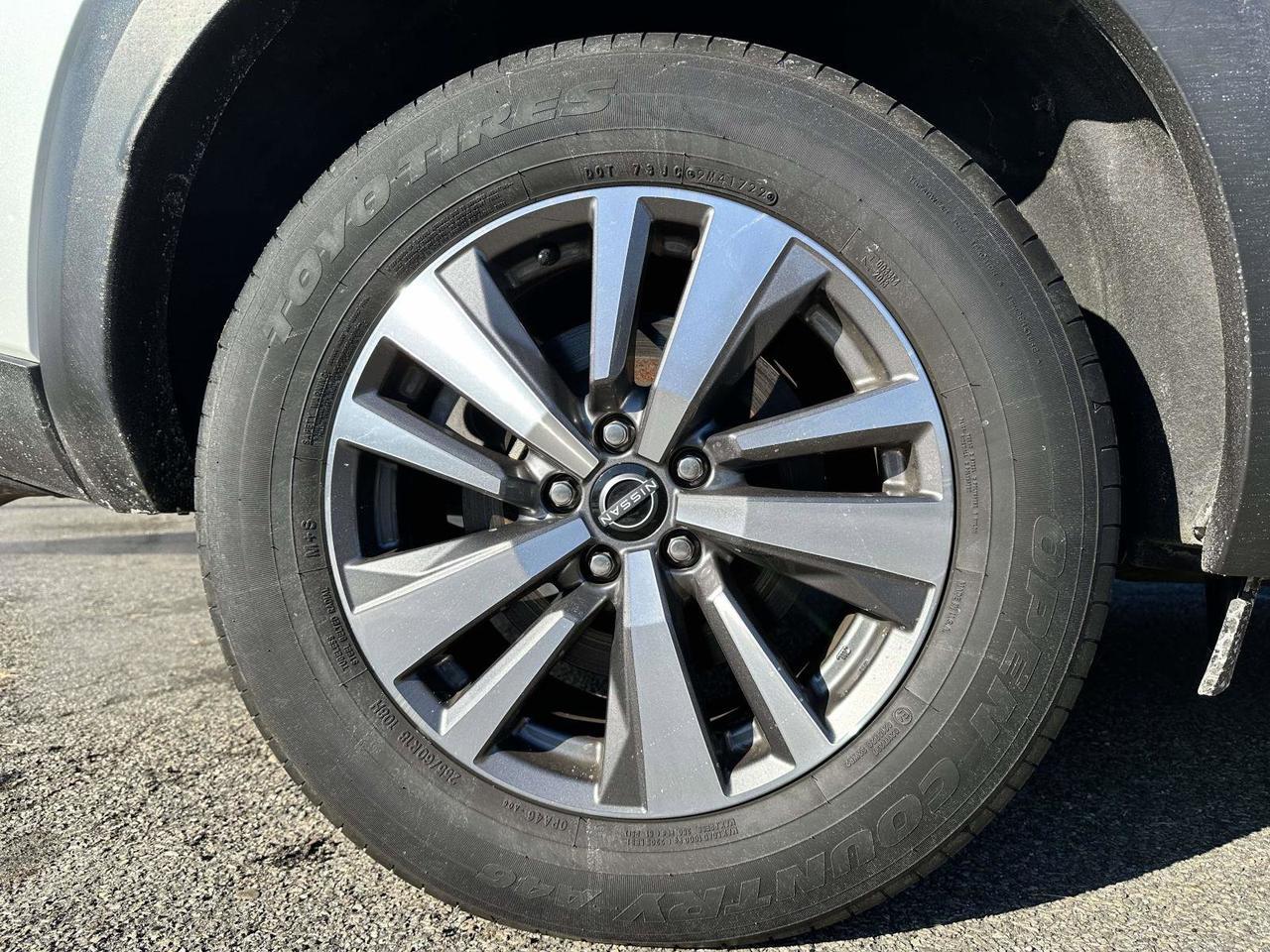 2023 Nissan Pathfinder SL Clifton Park NY