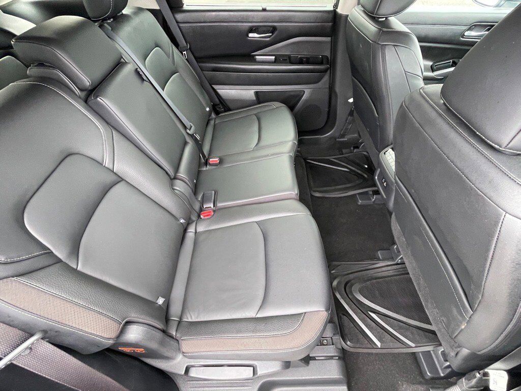 2023 Nissan Pathfinder SL Oak Ridge TN 2023 Nissan Pathfinder SL Oak Ridge TN