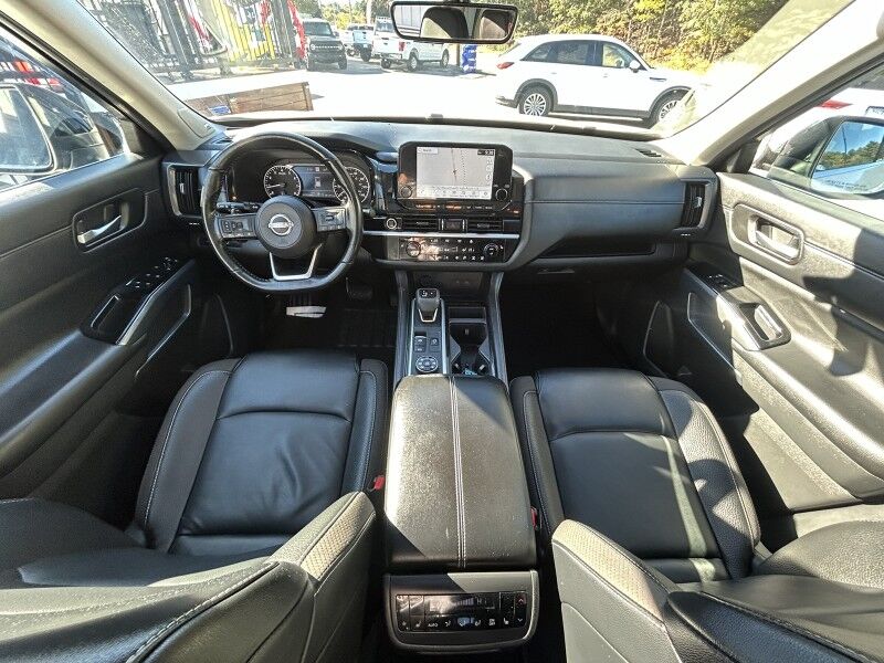 2023 Nissan Pathfinder SL Whitinsville MA 2023 Nissan Pathfinder SL Whitinsville MA