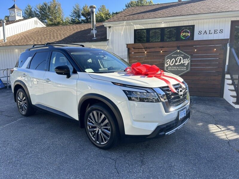 2023 Nissan Pathfinder SL 2023 Nissan Pathfinder SL