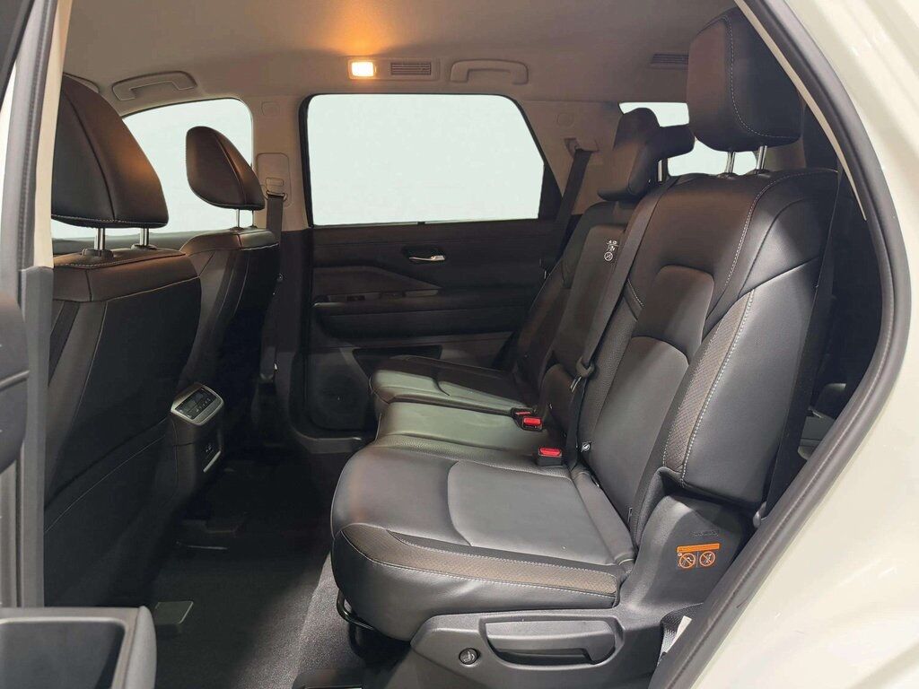 2023 Nissan Pathfinder SL w/Black Appearance Pkg San Clemente CA