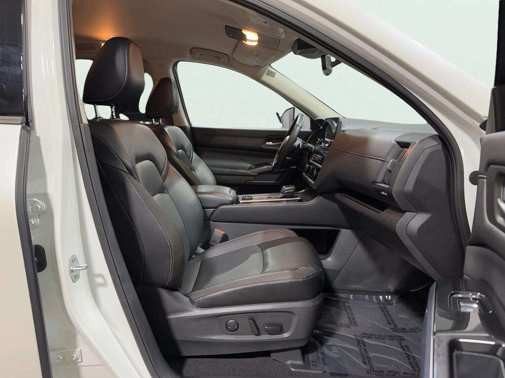 2023 Nissan Pathfinder SL w/Black Appearance Pkg San Clemente CA